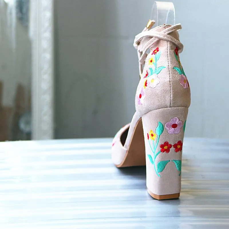 Chicvane Embroidered Suede Chunky Heel Sandals Pointed Toe Heeled Sandals