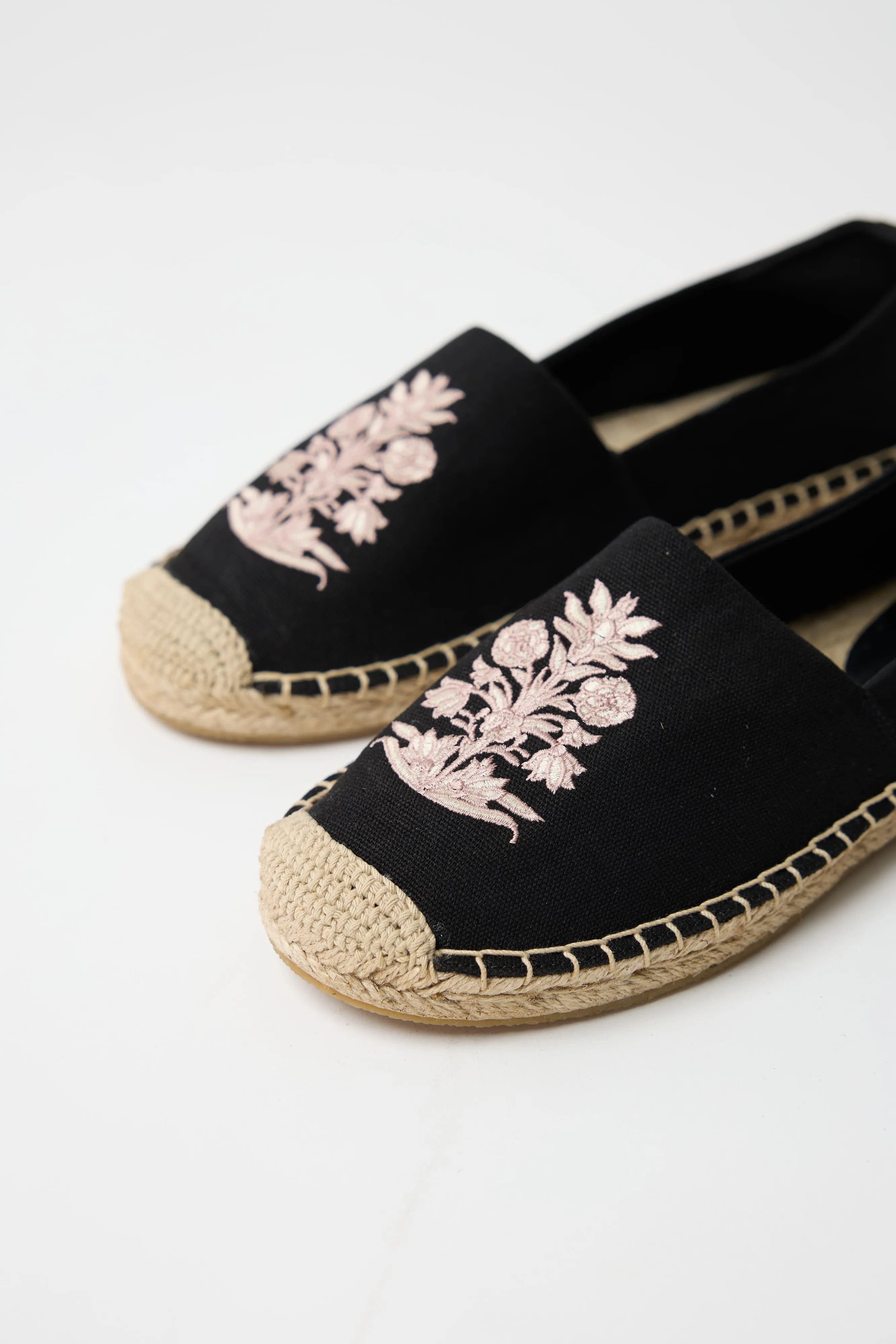 Mimpikita x The Edison Mutiara Black Espadrilles