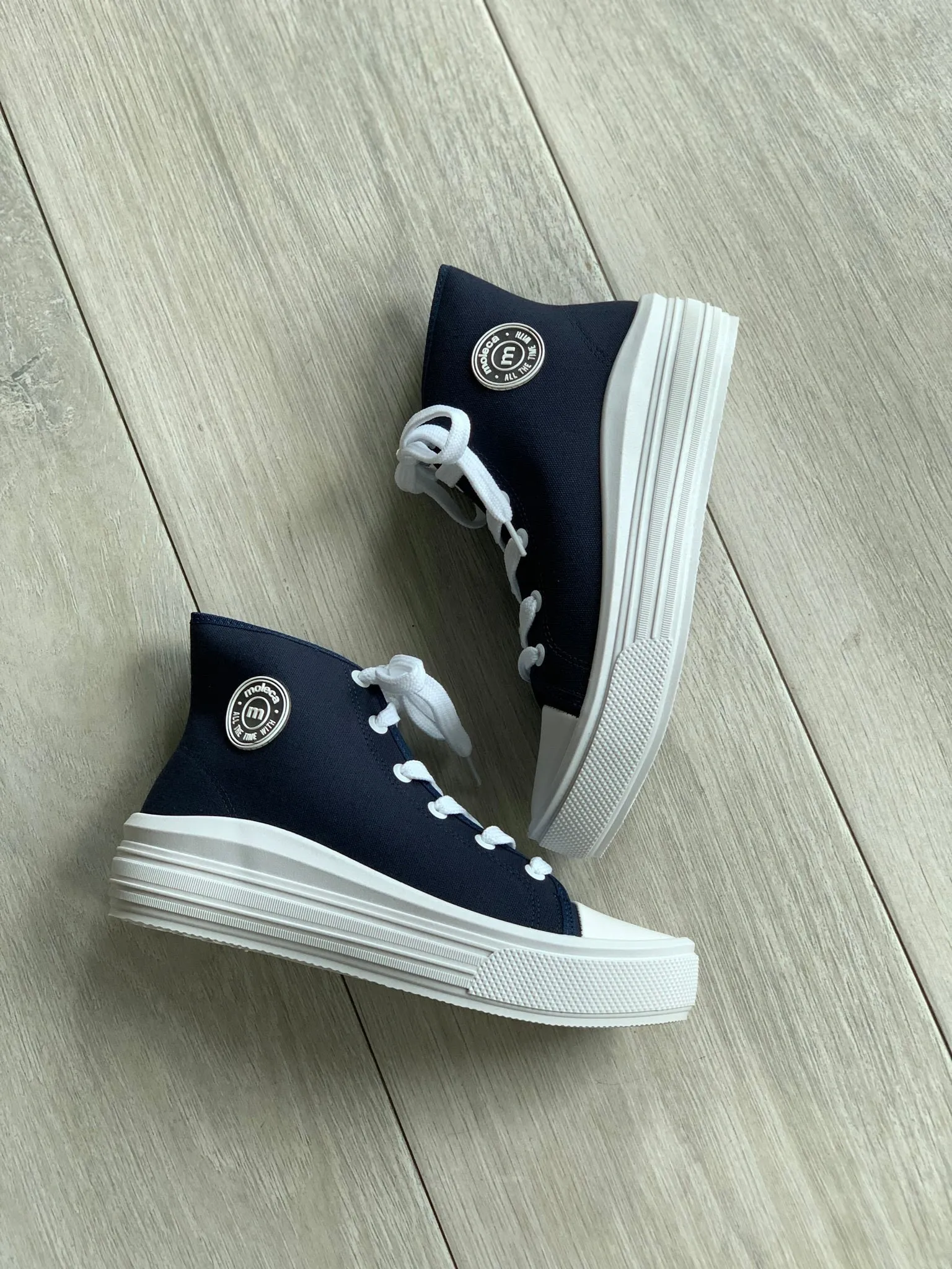 Moleca All Star Sneakers