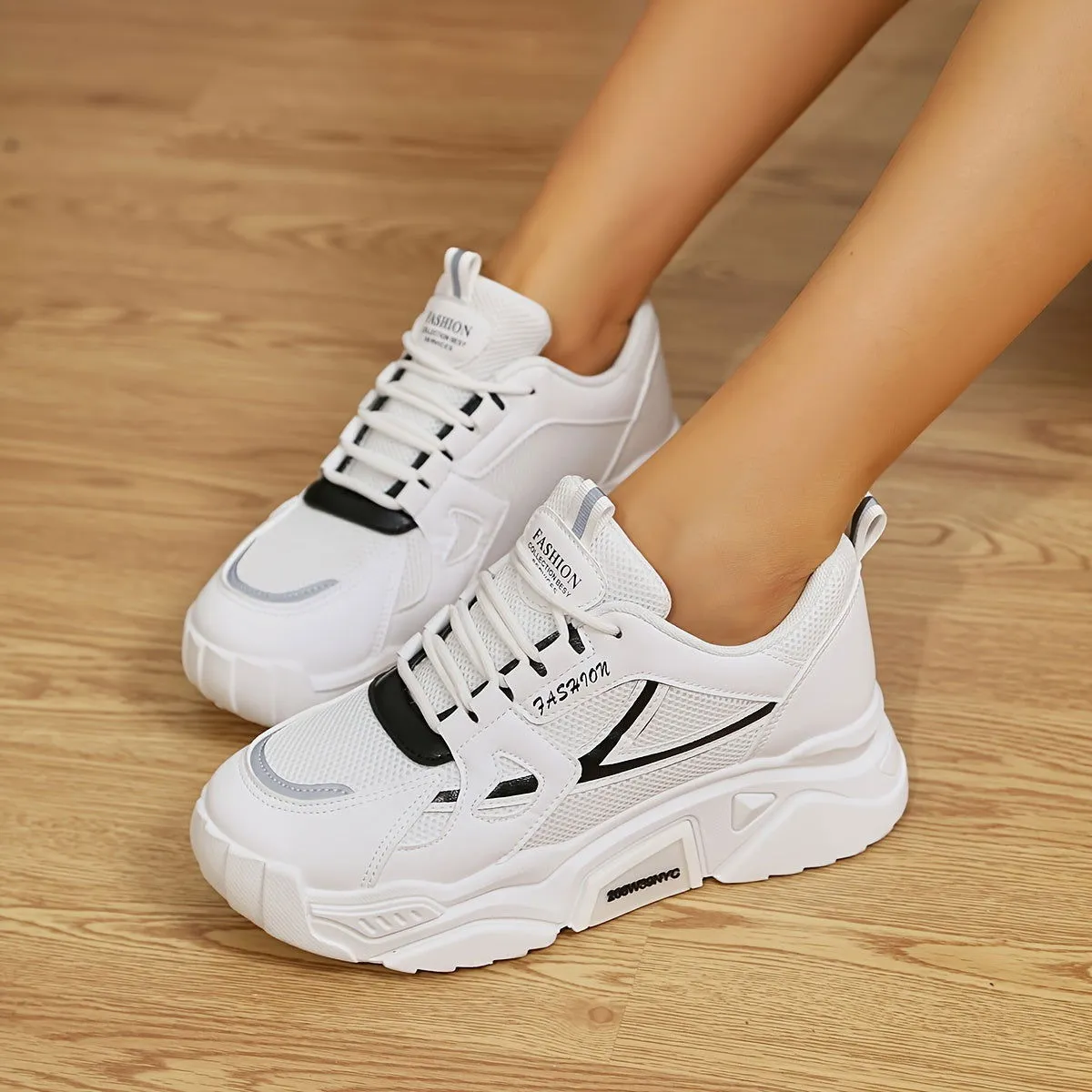 On-trend Lightweight Comfy Low-top Chunky Thick Sole Sneakers