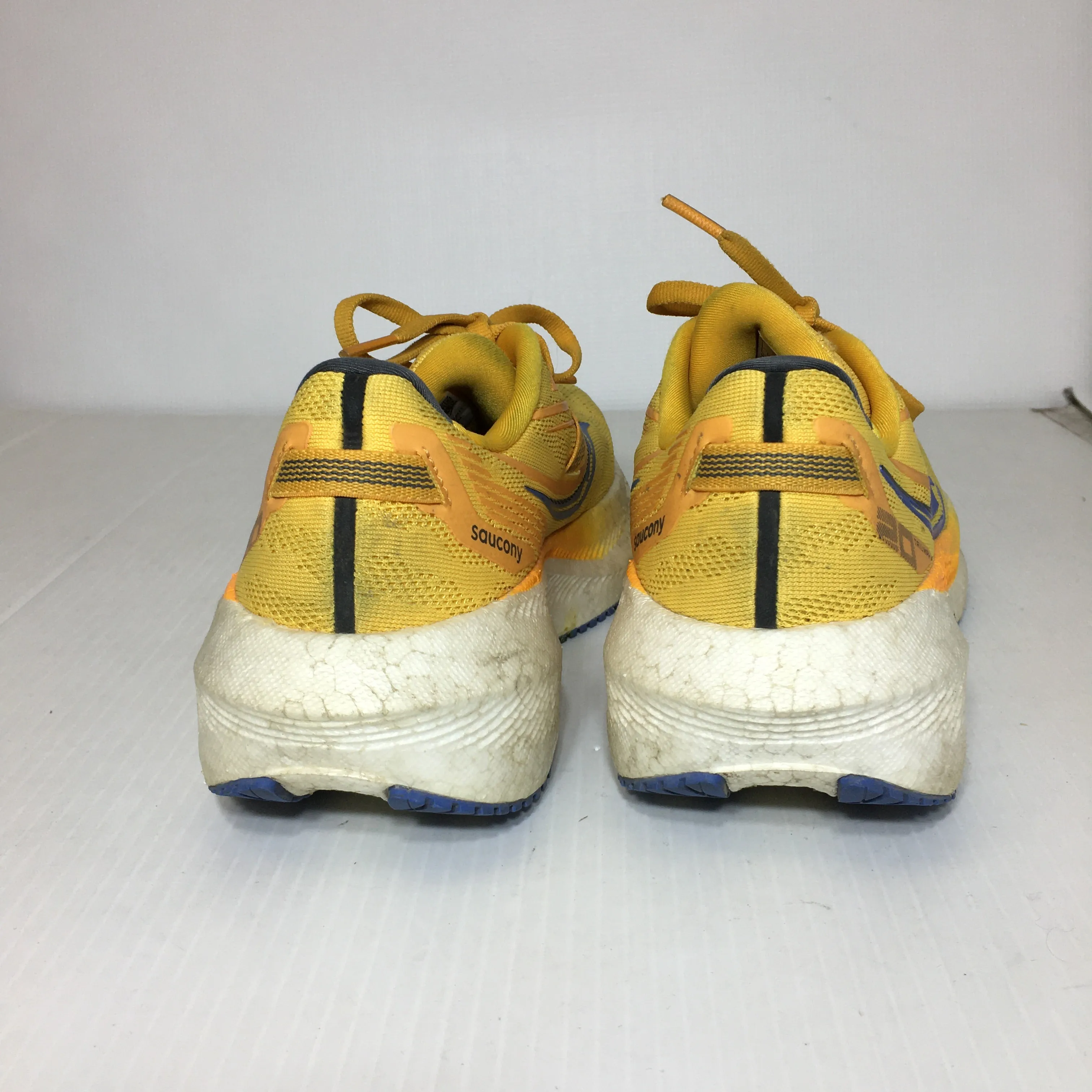 Saucony Womens PWR Run  Running Shoes - Size 7.5 - Pre-owned - 6E5WLF